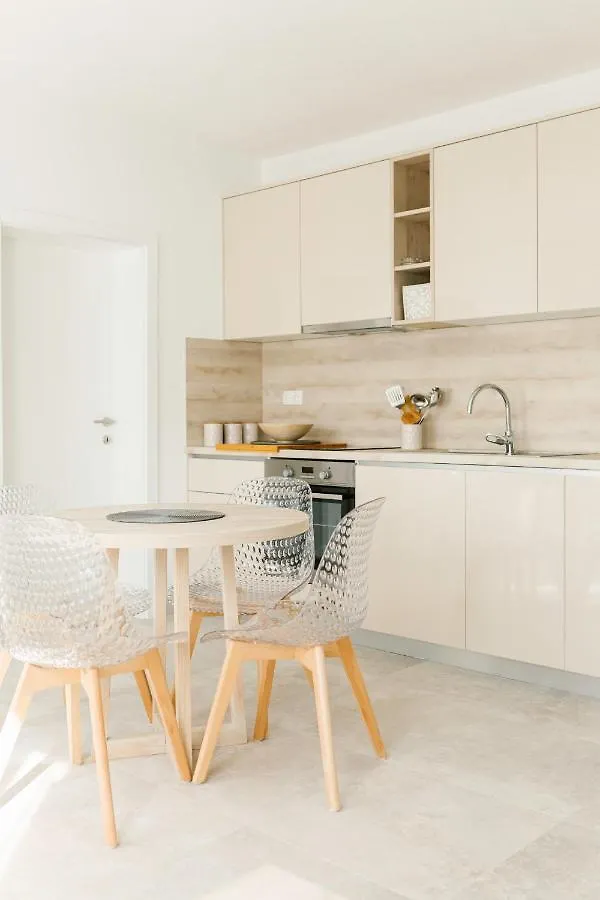 Apartmani Toma Pakostane