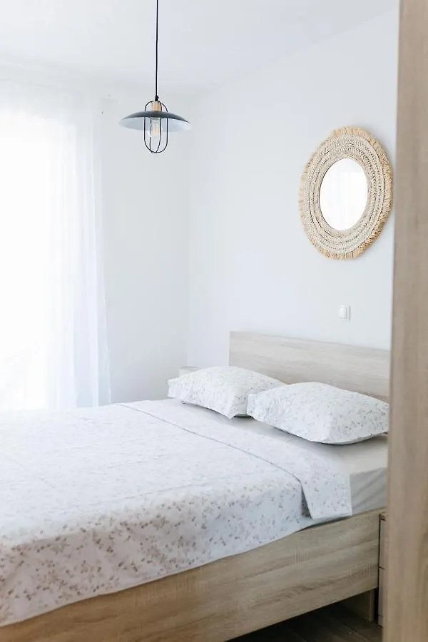 Apartmani Toma Pakostane 0*,  Croatia